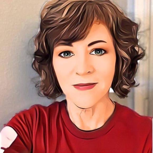 Meet your Posher, Kelly - Picture 1 of 1